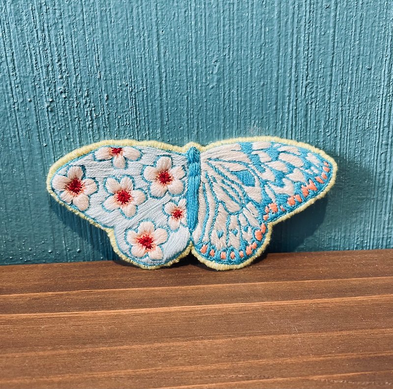 Cherry blossom butterfly hand embroidery patch - Other - Thread 