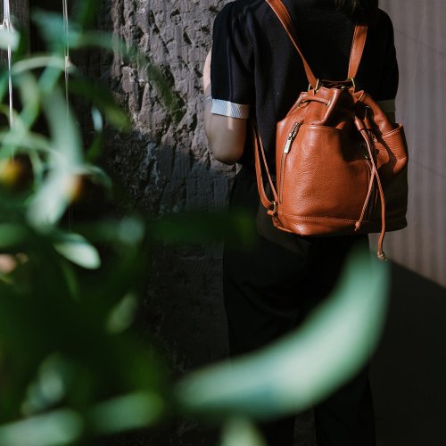 ブラウン 合成皮革 ハンドバッグ CELINE ブラウン ハンドバッグ - メルカリ