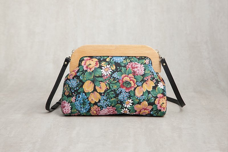 Handmade solid wood gold bag | clutch bag | side backpack | midsummer night's flower - Messenger Bags & Sling Bags - Cotton & Hemp Multicolor