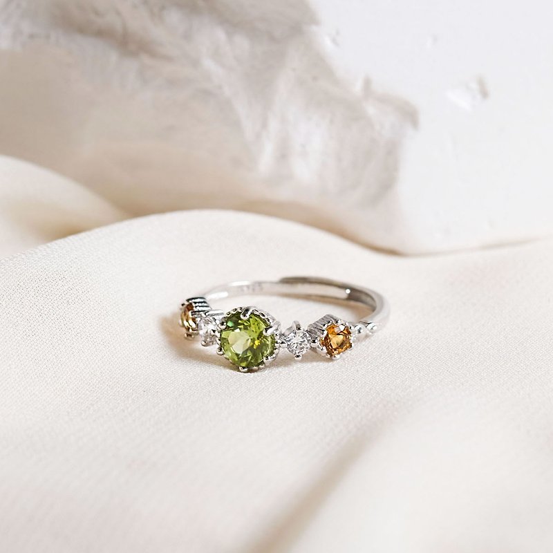 橄欖石Peridot  黃水晶點綴華麗古典 925純銀 戒指  8月誕生石 - 戒指 - 純銀 綠色