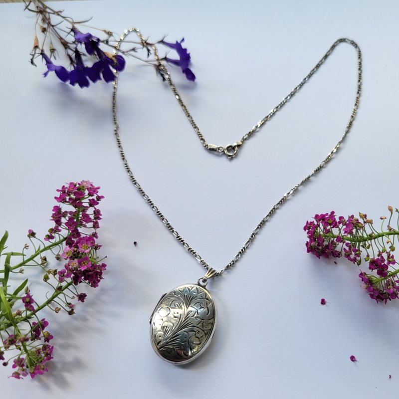 英國1979年純銀盒式相片墜含義大利製費加洛鏈 - 項鍊 - 純銀 銀色