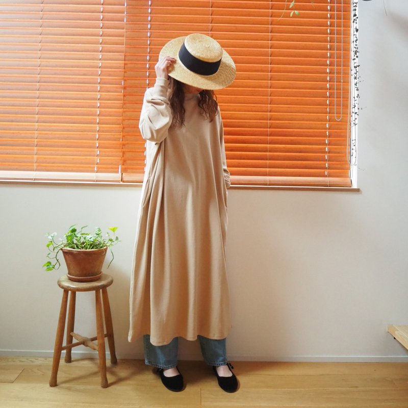 Cotton wide One piece / BEIGE - 洋裝/連身裙 - 棉．麻 卡其色