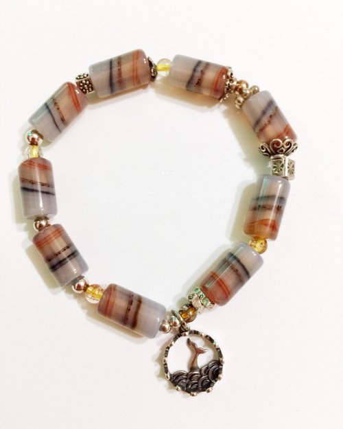 AnmiK handmade jewelry 稀有條紋纏絲瑪瑙管珠手串