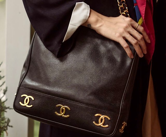 Vintage Chanel Triple C Caviar Shoulder Bag Grey Lesbian - Shop aparischic  Handbags & Totes - Pinkoi
