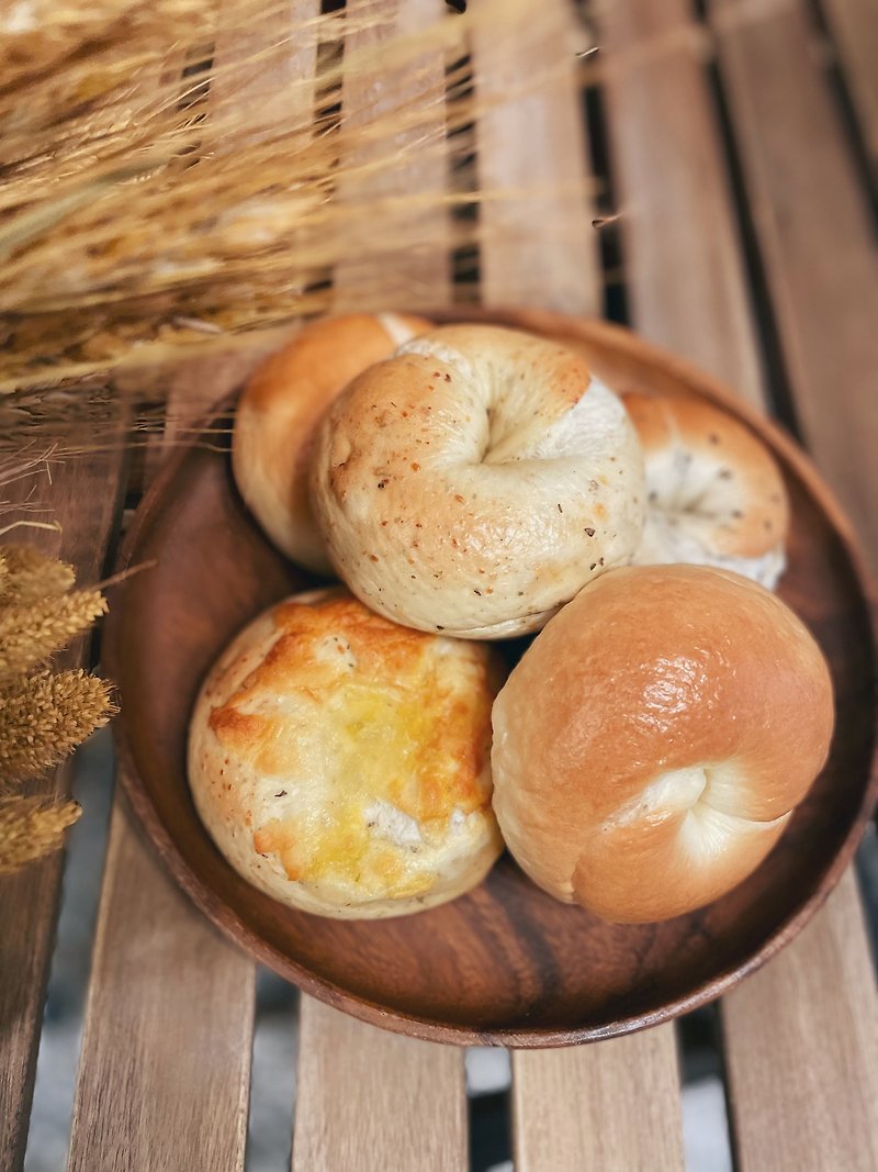 【ㄉㄧㄢˇㄉㄧㄢ】Comprehensive flavor bagel - Bread - Fresh Ingredients Orange
