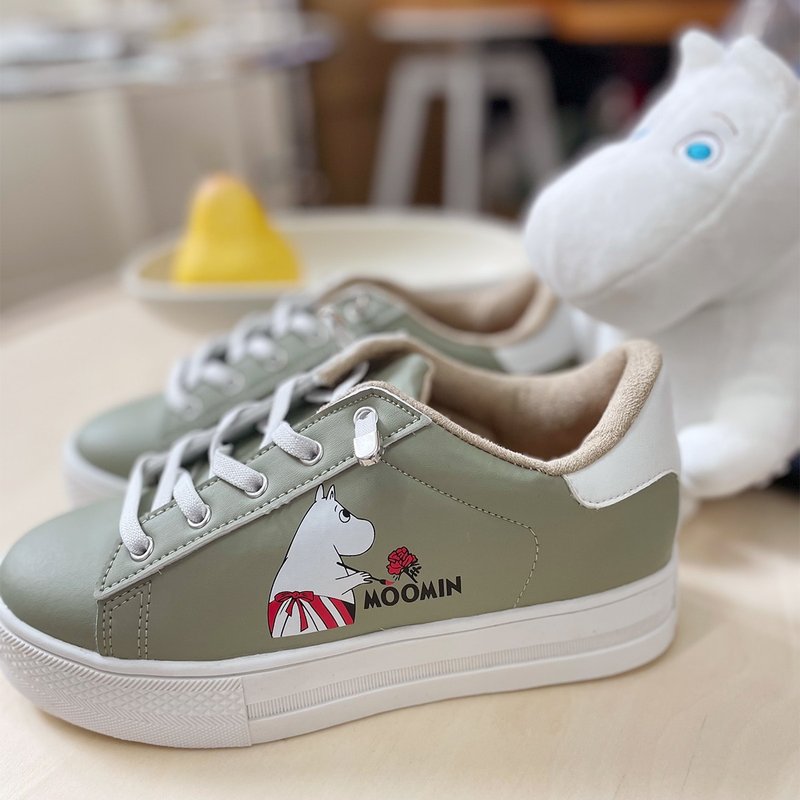 Paidal x Moomin姆明谷 姆明媽媽紅玫瑰免綁帶跳色厚底休閒鞋-綠 - 女休閒鞋/帆布鞋 - 人造皮革 綠色