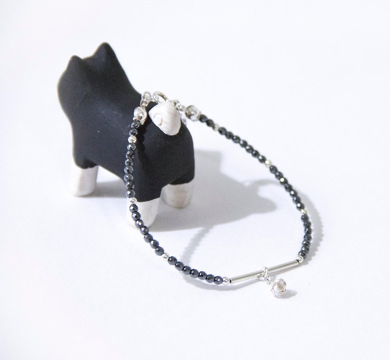 Black and White Series / Little Snow Ball-Iron Stone 925 Silver Bracelet - Bracelets - Gemstone Black