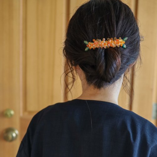 金木犀とリーフの髪飾り バレッタ - ショップ ちくわ