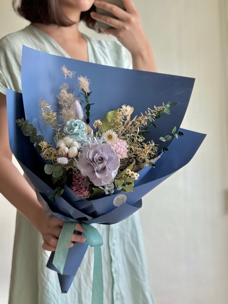 艸心—花園系列—科技藍 永生花束 - 乾燥花/永生花 - 植物．花 藍色