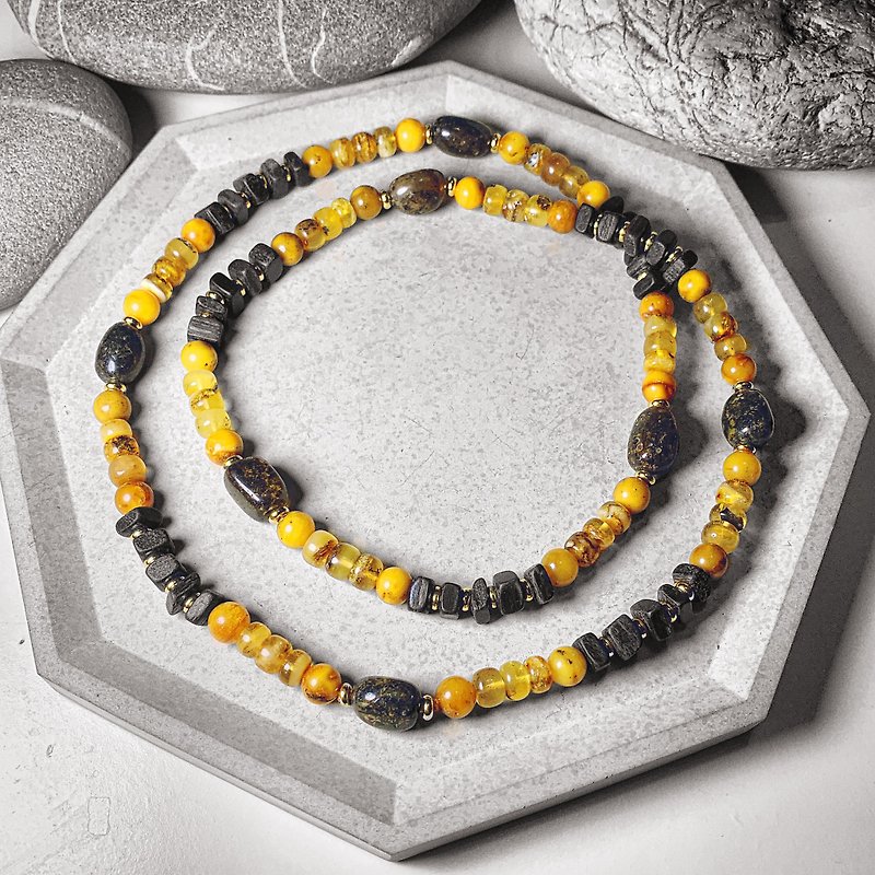 Plating 18k. Old Wax. Algae amber. Medicine amber. Agarwood long chain - Necklaces - Gemstone 