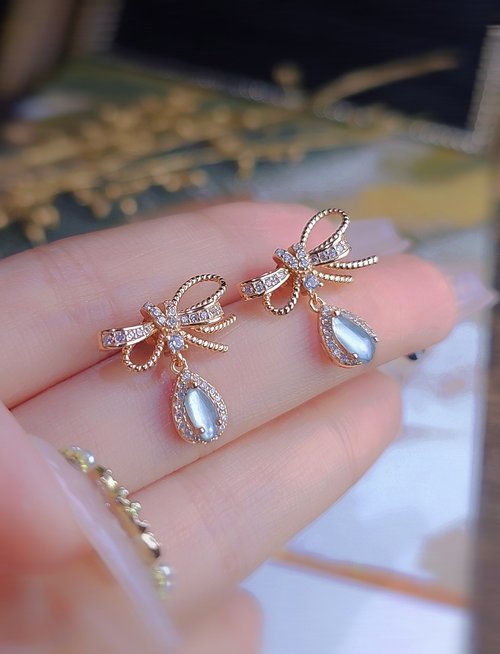 ピアス の通販 - アジア最大級のハンドメイド通販 Pinkoi