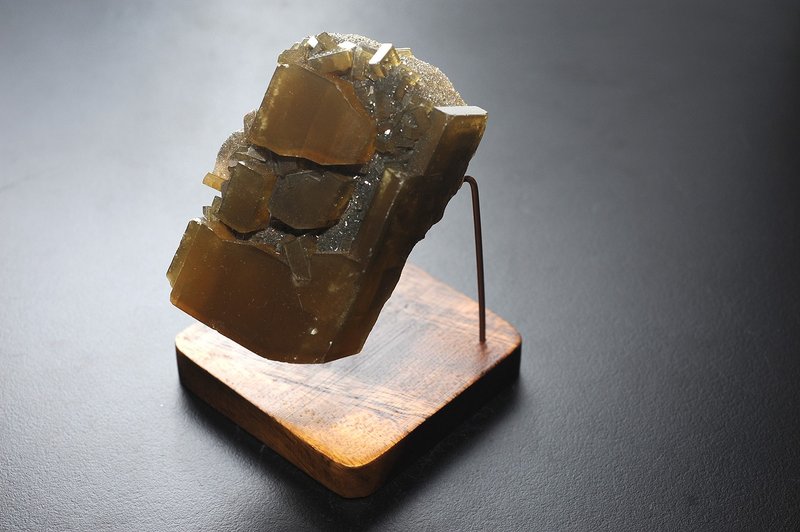 黃色重晶石   靈修 招財 破煞 防小人 - 擺飾/家飾品 - 水晶 