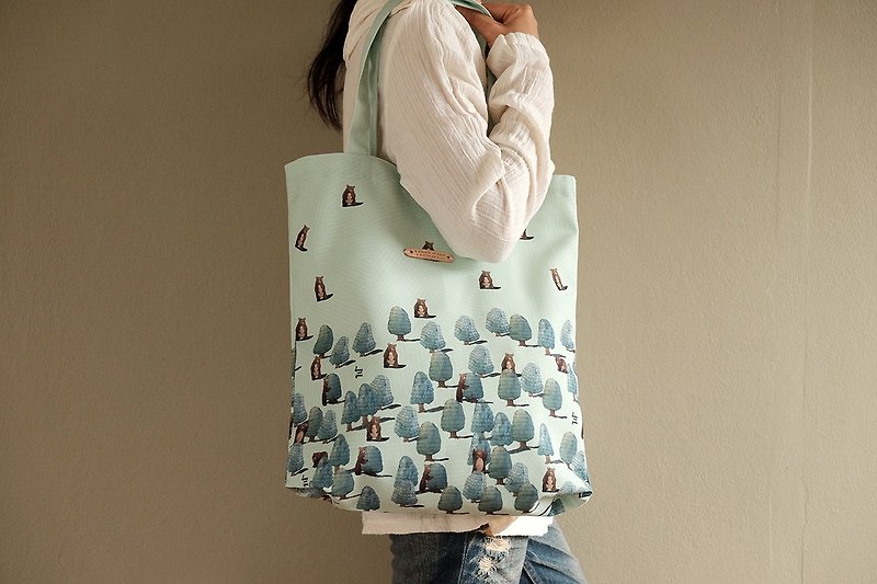 Tote bag :  BEARS IN PINES - 手提包/手提袋 - 聚酯纖維 綠色