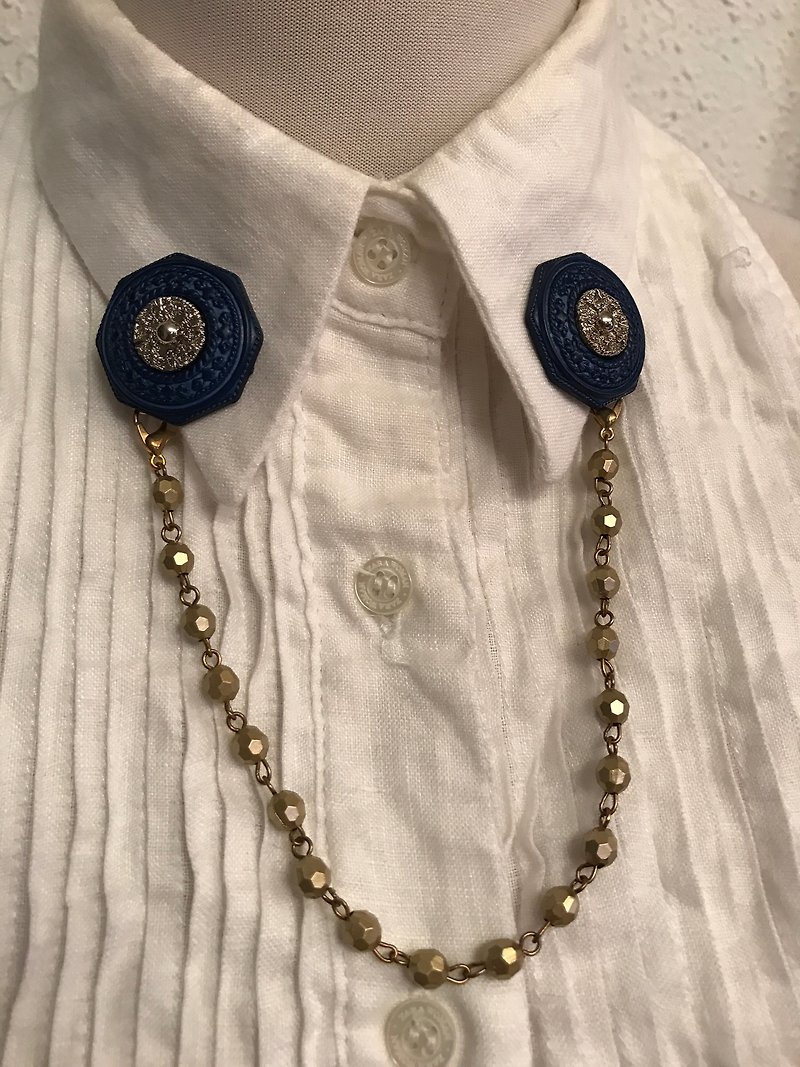 Retro dual lapel and earring clip - ต่างหู - พลาสติก สีน้ำเงิน