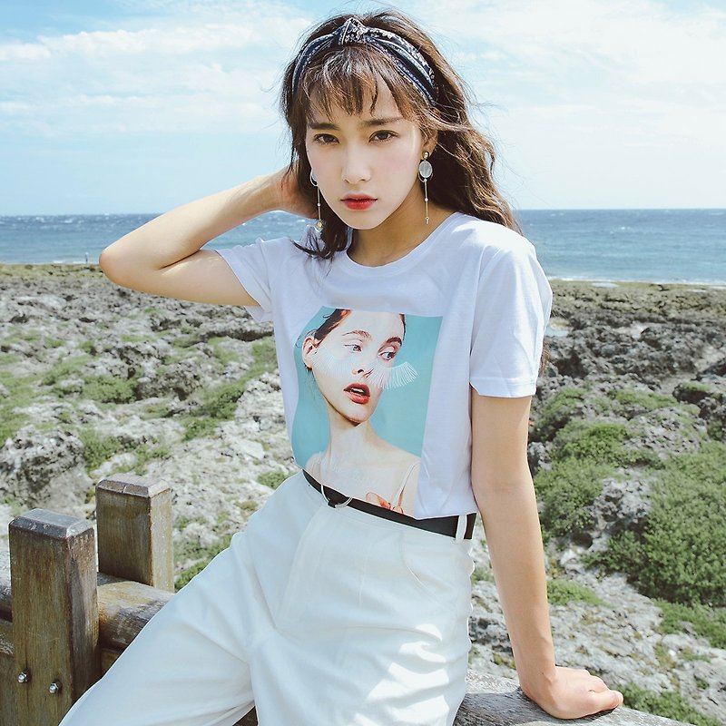 Annie Chen 2018 summer new literary women's round neck short sleeve printed T-shirt - Women's T-Shirts - Cotton & Hemp White