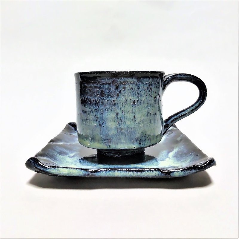Fantastic blue-white coffee cup - แก้วมัค/แก้วกาแฟ - ดินเผา สีน้ำเงิน