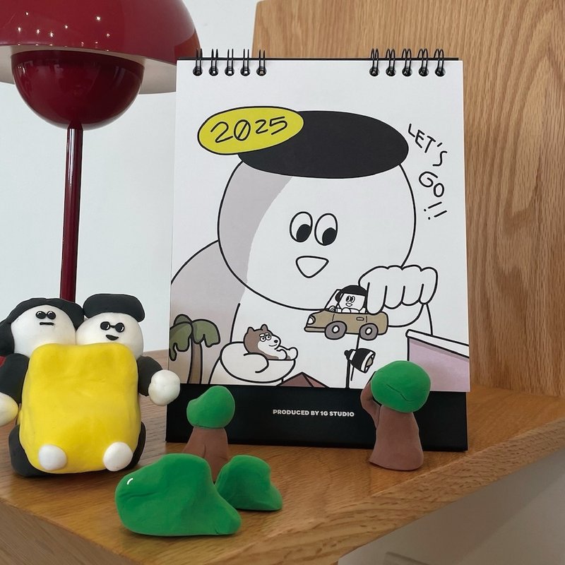 1G Jenny 2025 Desk Calendar | Comes with calendar poster and stickers - Calendars - Paper 