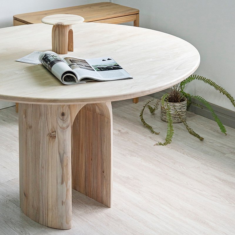 Tomood/Arch Collection 土と木のダイニングテーブル - 机・テーブル - 木製 カーキ