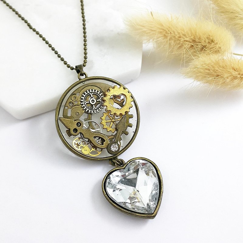Steampunk x Clock Gear Heart Diamond x Handmade Retro Long Necklace