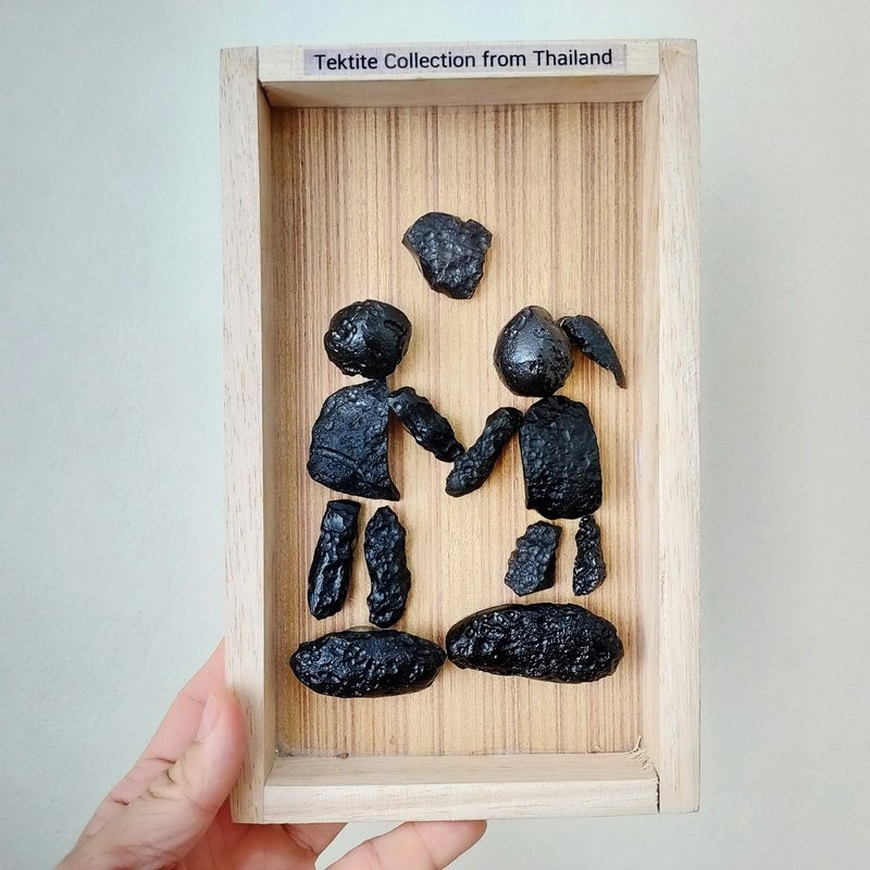 Creative with Indochinite Tektite in frame wood - Lover 24.5x15cm. - Items for Display - Stone Black