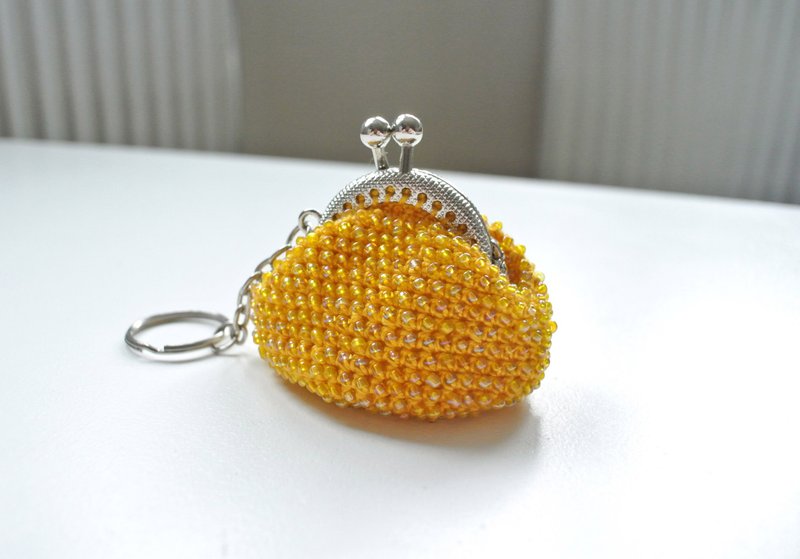 Yellow coin purse, crochet purse, clasp purse, keychain, beaded purse - Coin Purses - Other Materials Yellow