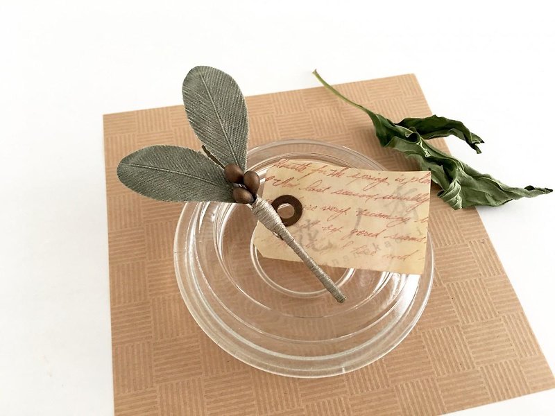 Olive hair clip. Wax processing ● Moss green ● (wax processing) - เครื่องประดับผม - ผ้าฝ้าย/ผ้าลินิน สีเขียว