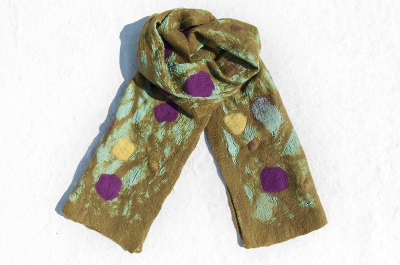 手工羊毛氈絲巾/濕氈絲巾/水彩藝術感圍巾/羊毛圍巾-紫色綠色大地 - 絲巾 - 羊毛 多色