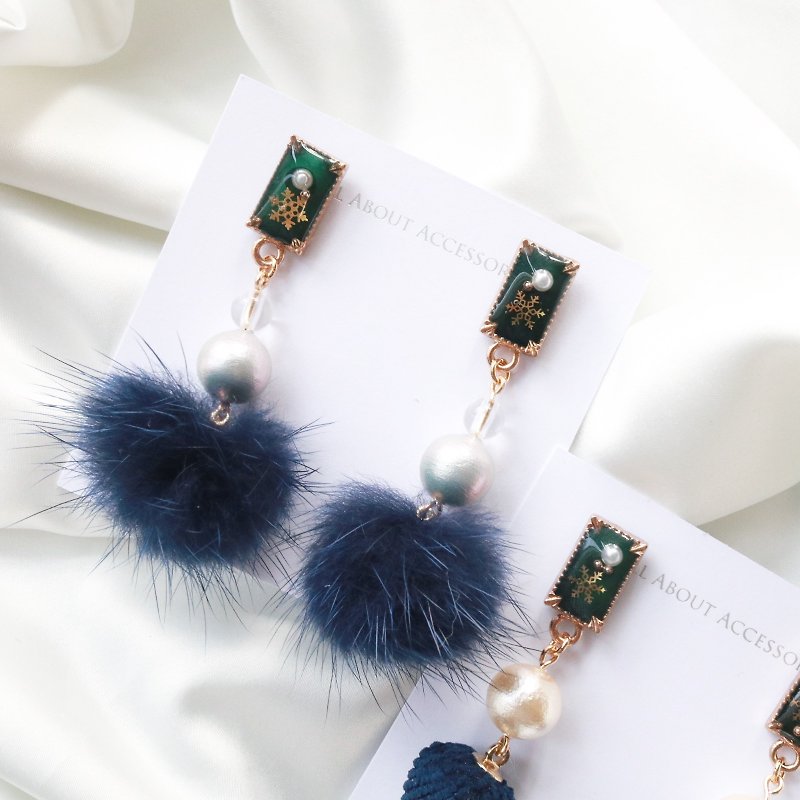 Winter Hair Ball Series-Snowflake Pearl Earrings/ Clip-On - ต่างหู - วัสดุอื่นๆ สีน้ำเงิน