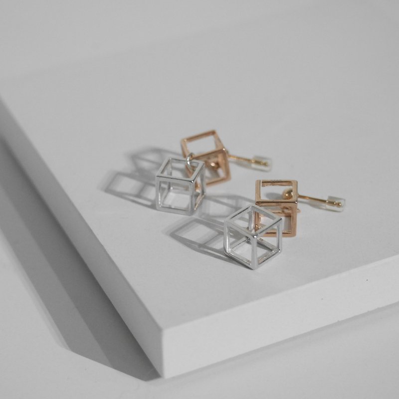18K玫瑰包金 925純銀3D 簡約立方體吊咀拼色耳環 情人節紀念禮物