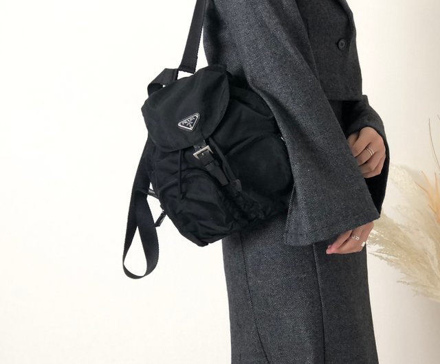 日本直送 名牌中古包 】PRADA プラダ トライアングルロゴ ナイロン
