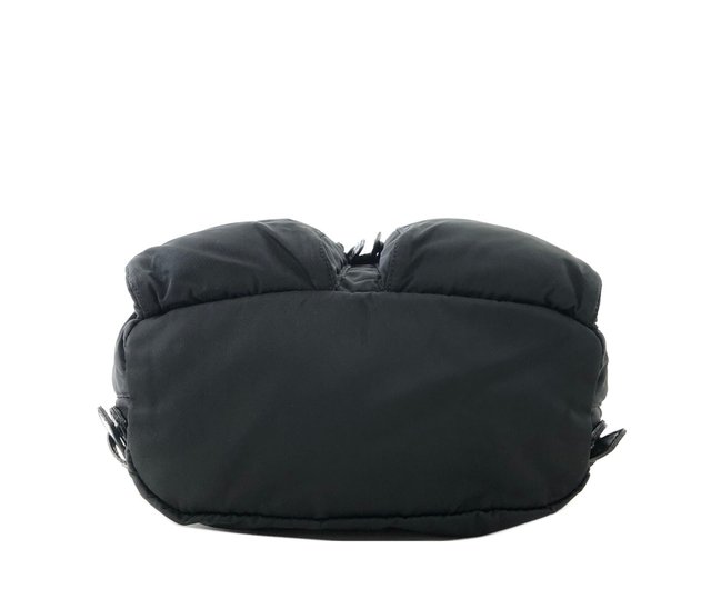 日本直送 名牌中古包 】PRADA プラダ トライアングルロゴ ナイロン