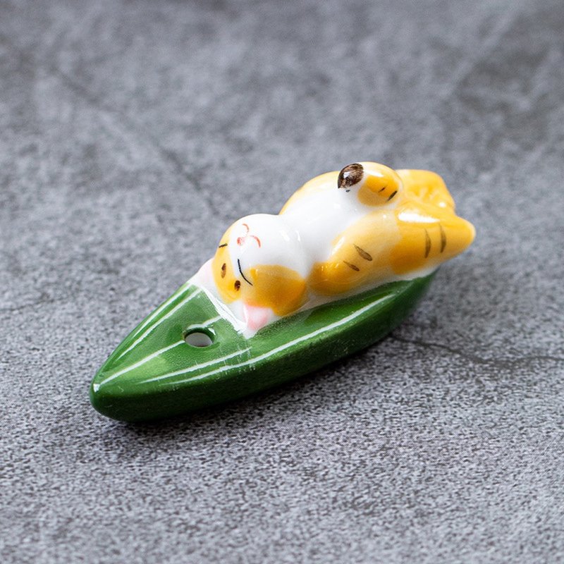 diseno Living Incense Ceramic Holder Yellow Kitty - Sakura - Fragrances - Other Materials Multicolor