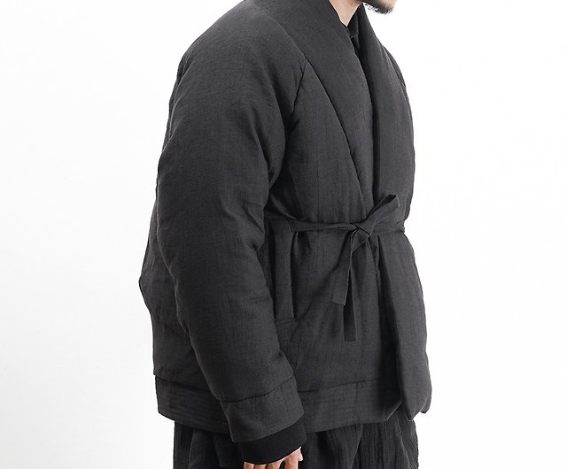 Winter Japanese Men's Loose Chinese Style Retro Short Robe Thick Down  Jacket - Shop LiXian Men's Coats & Jackets - Pinkoi