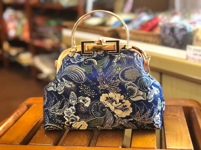 Retro Young Butterfly Love Flower Brocade Square Lock Gold Evening Bag Crossbody Bag - Messenger Bags & Sling Bags - Silk Multicolor