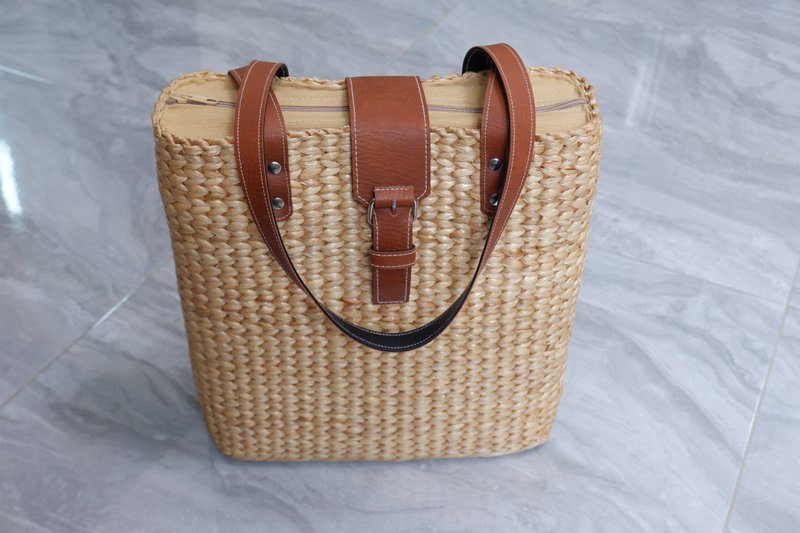 leather woven handmade summer handbag woven bag - Handbags & Totes - Plants & Flowers 