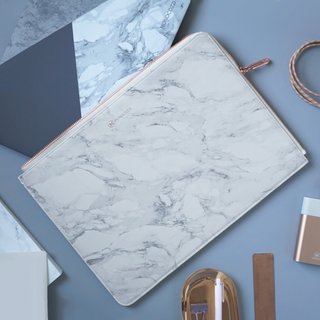 POSH | Ultra Slim Faux Leather Sleeve for MacBook Pro w/USB-C  (Marble)