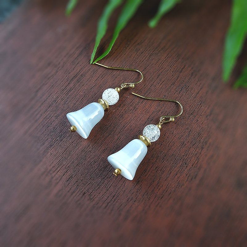 White bell shaped glass bead with quartz earrings (code : er001) - Earrings & Clip-ons - Stone White