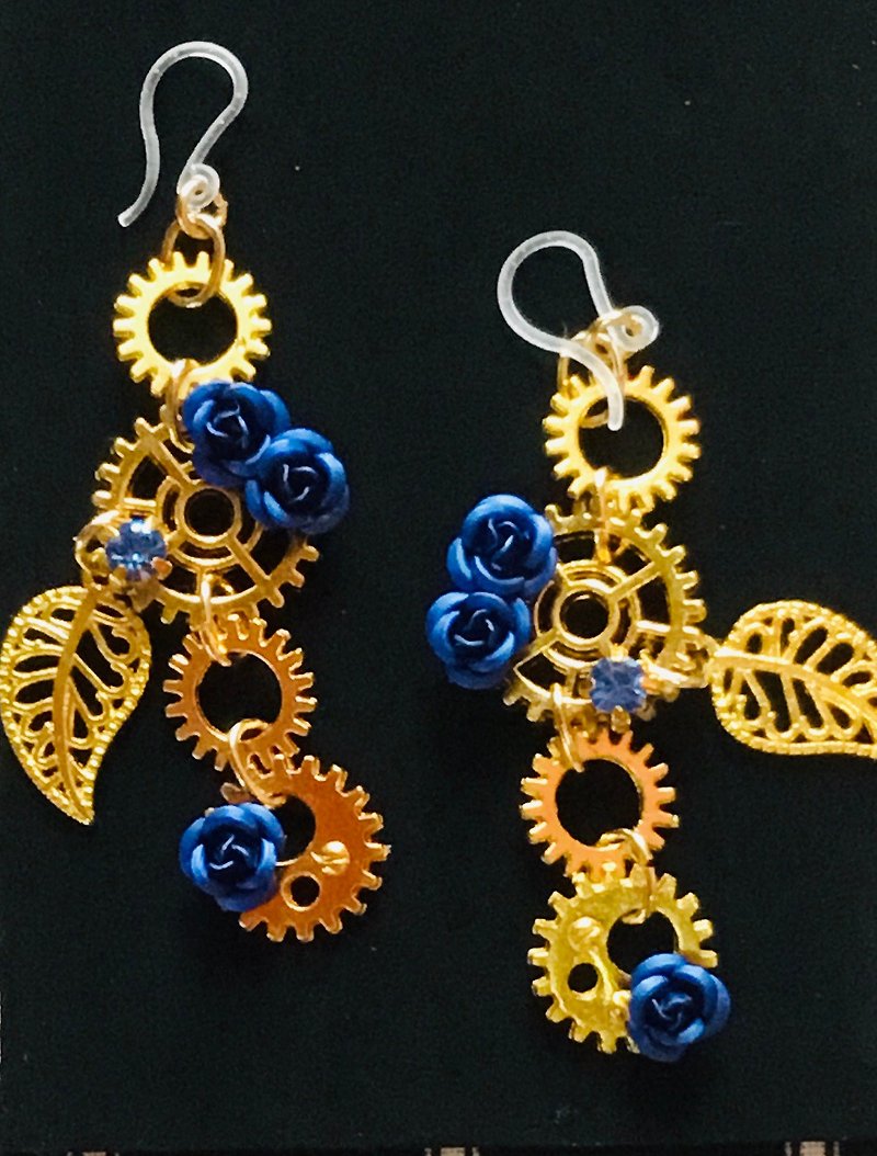 Gears and blue rose earrings 2 - ต่างหู - โลหะ สีเงิน