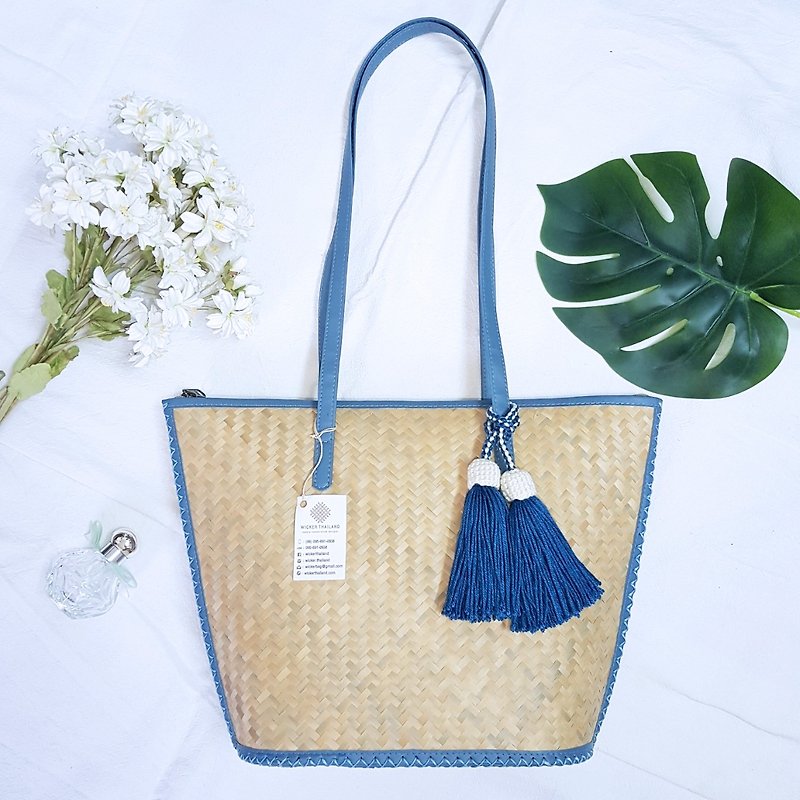 Straw Bag, Shoulder Bag, Thai Weaving Seagrass - Other - Plants & Flowers 