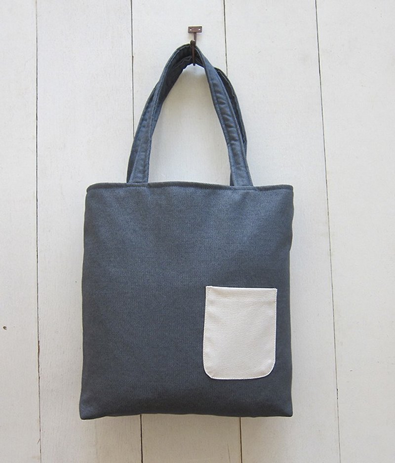A4 Tote (Medium) -Denim + Outer Pocket (Gray+Creamy-White) - กระเป๋าแมสเซนเจอร์ - ผ้าฝ้าย/ผ้าลินิน หลากหลายสี