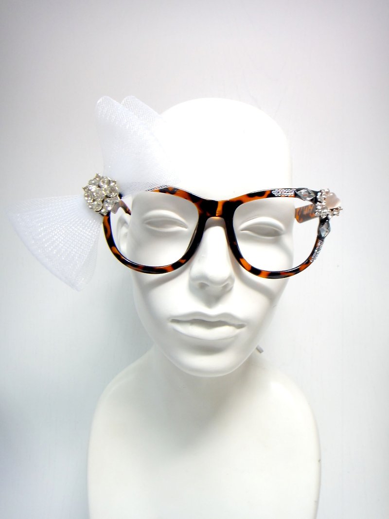 TIMBEE LO White Bow glasses custom-made optional colors other boxes - Glasses & Frames - Plastic White