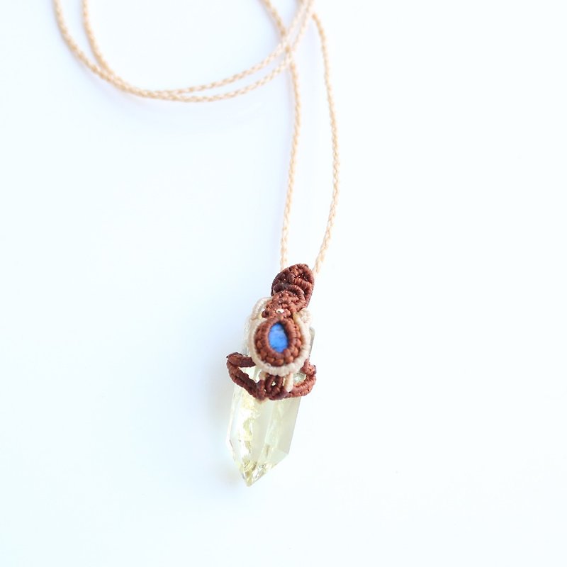 Rainbow light citrine natural paraffin thread braided necklace - สร้อยคอ - คริสตัล สีเหลือง