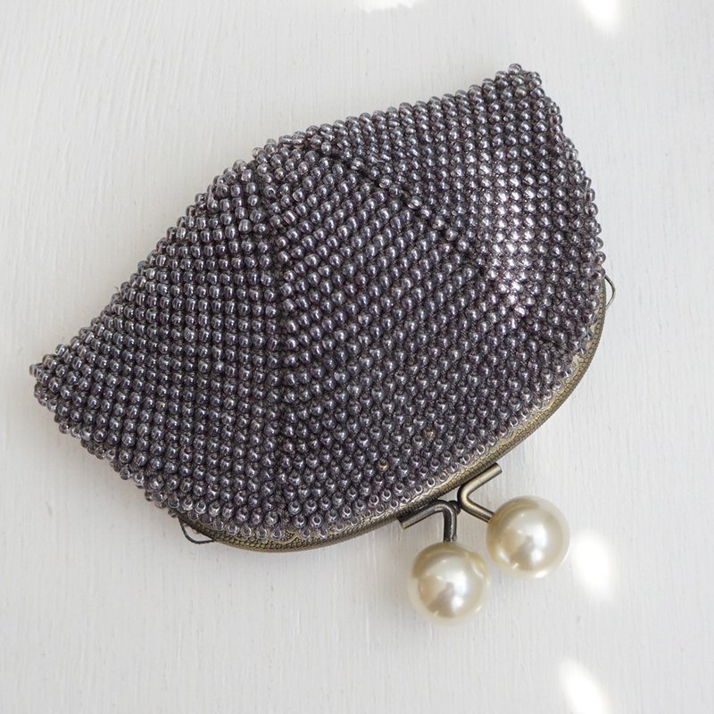 Ba-ba handmade Beads crochetpouch No.1824 - 化妝包/收納袋 - 其他材質 灰色