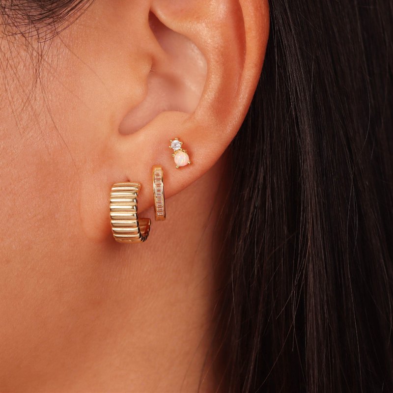 s925銀歐美風微鑲鋯石超迷你耳釘 ins風小眾設計感耳釘 疊戴耳釘 - 耳環/耳夾/耳骨夾 - 銀 金色