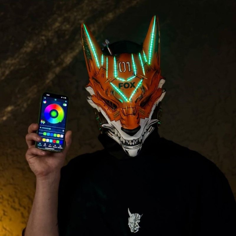 Cyberpunk Kitsune mask Smart lights, Futuristic Fox Mask, Apocalyptic Wolf mask - 口罩/口罩收納套 - 樹脂 橘色