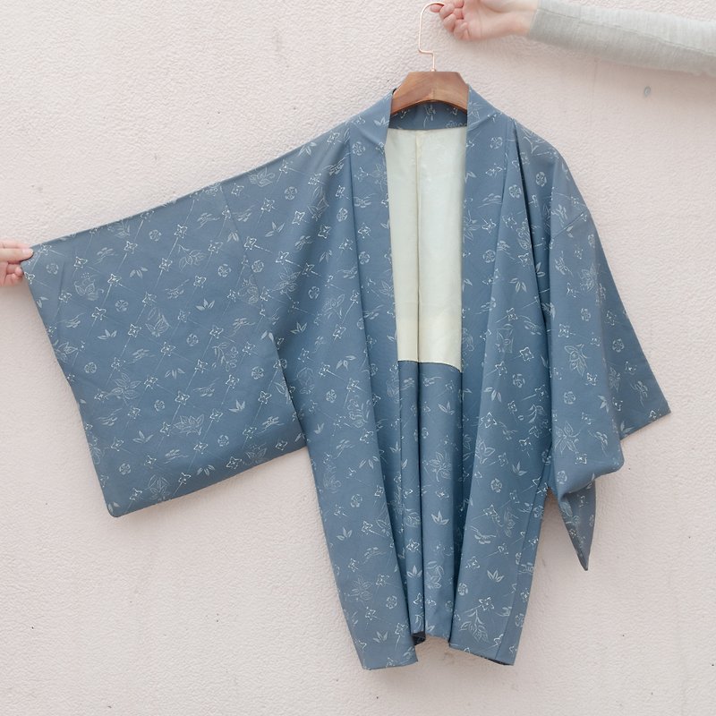 Vintage kimono / are blue silk small feather weaving - Women's Casual & Functional Jackets - Silk Blue