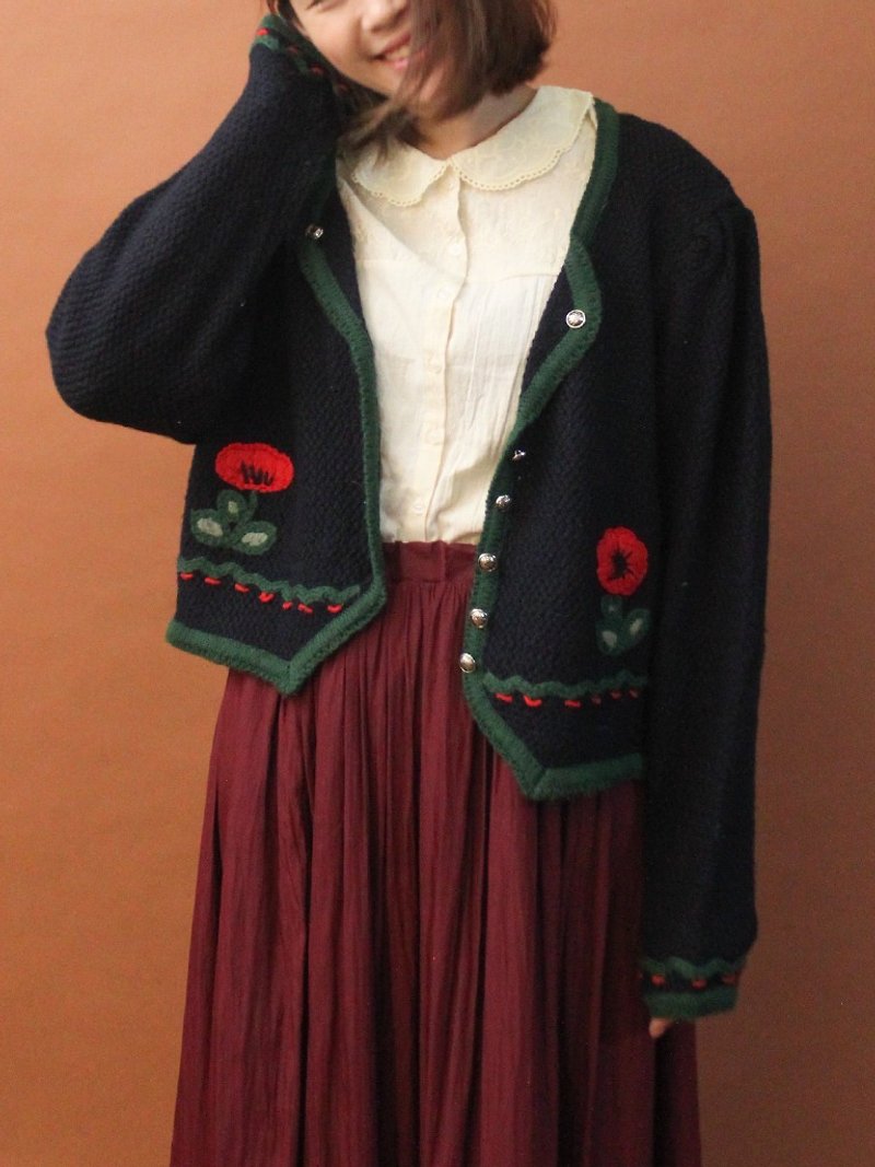 Vintage European Country Saffron Black Vintage Wool Knit Sweater Jacket Vintage Outer - Women's Sweaters - Wool Black