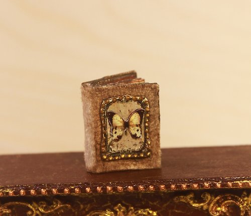 DollhouseKristi Miniature book for a dollhouse 1:12, vintage book 迷你书