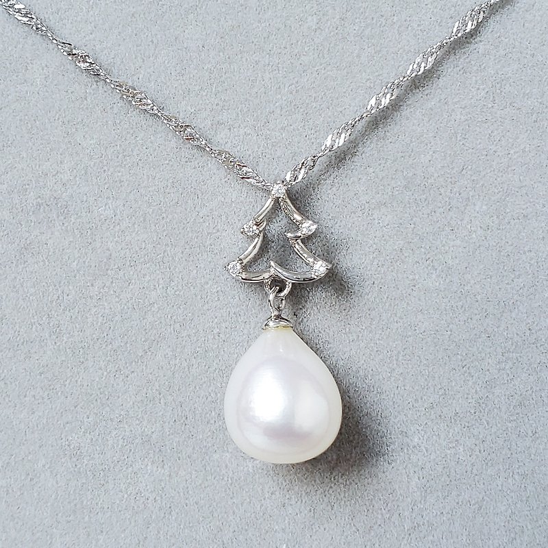 Xmas Tree Freshwater White Pearl 925 Sterling Silver Dangle Necklace - สร้อยคอ - ไข่มุก ขาว