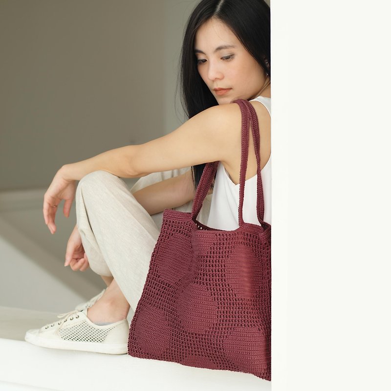 Crochet Polka Dot Tote Bag | Raspberry - 手提包/手提袋 - 其他材質 紅色